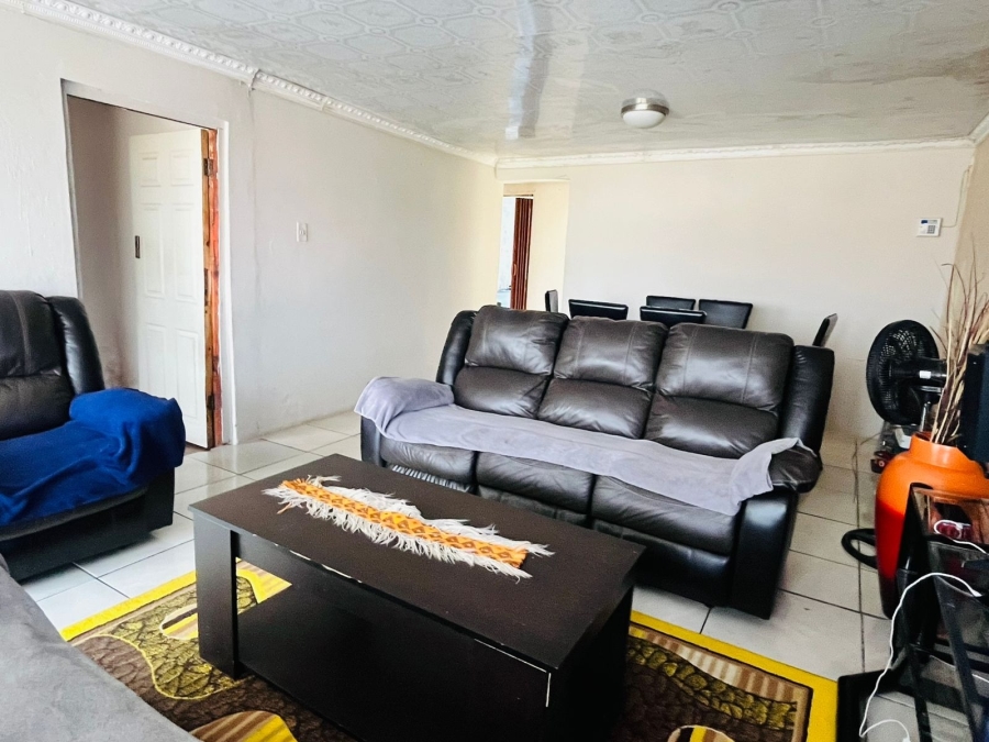 3 Bedroom Property for Sale in Mdantsane Eastern Cape